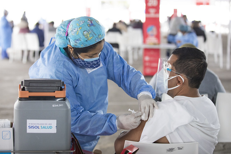 Cuarto vacunatón atendió a más de 12,000 vecinos en el Parque de la Exposición