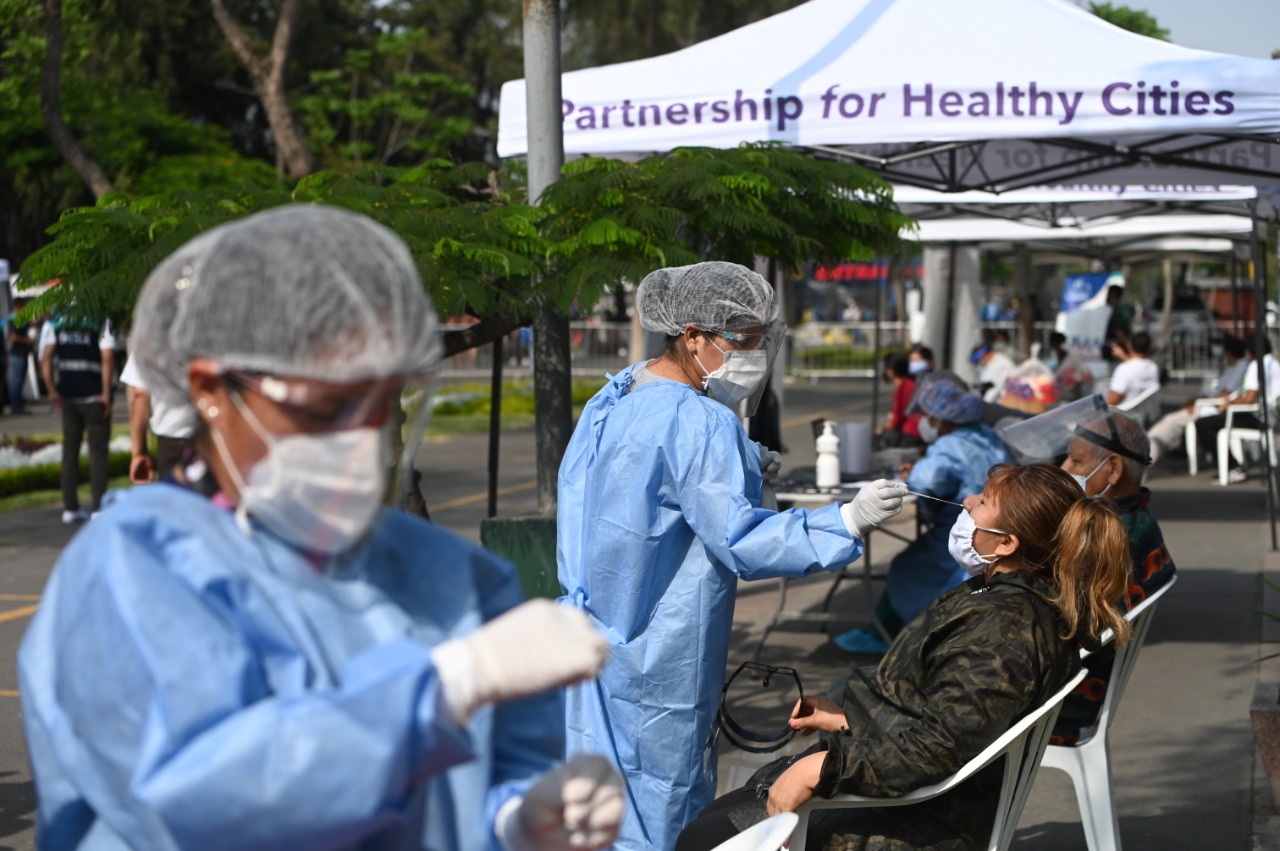 Covid-19: Campaña de despistaje a los comerciantes de las malvinas