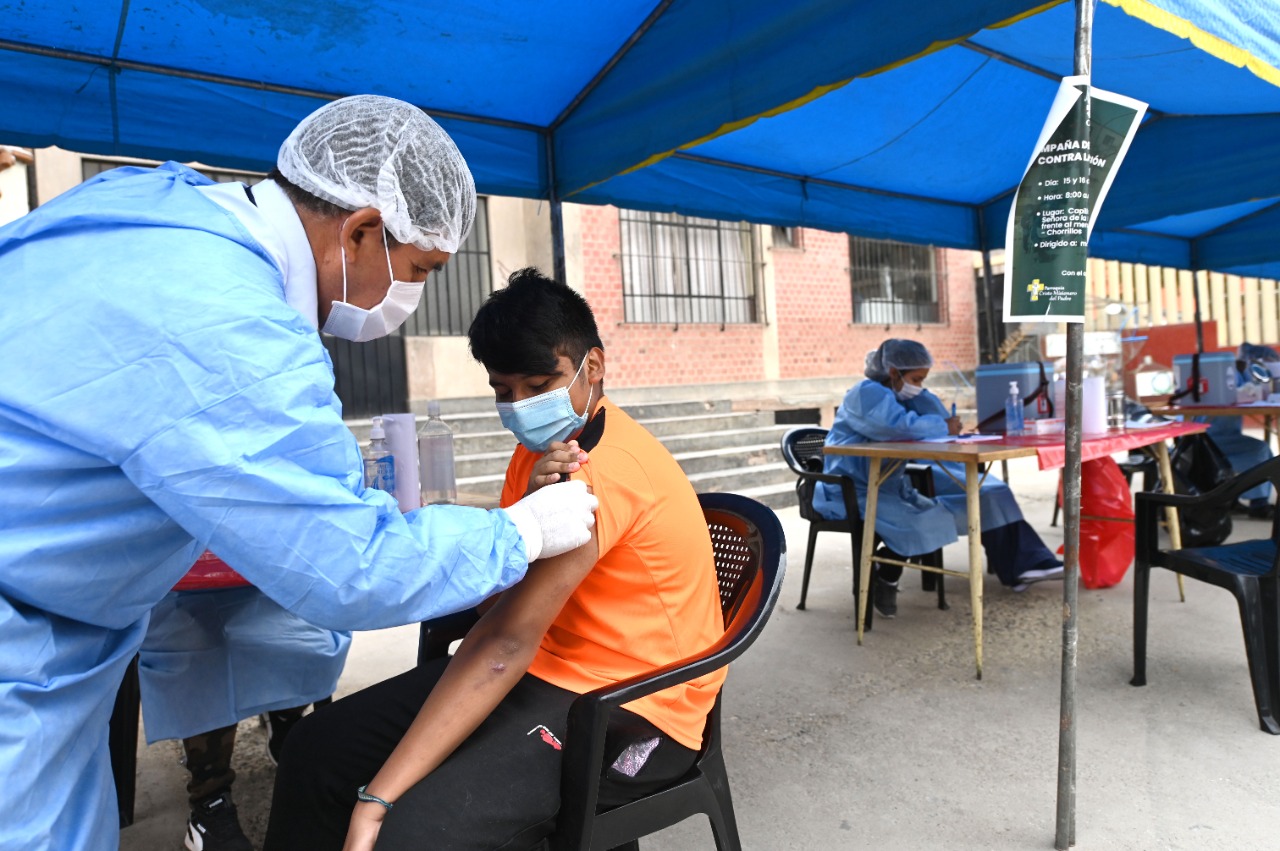 COVID-19: Prepara a tu hijo emocionalmente para ser vacunado