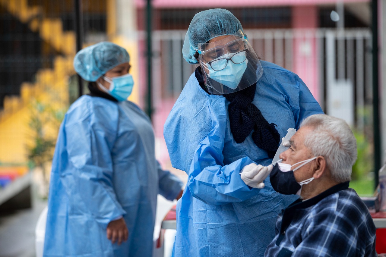 Vecinos de El Agustino y Los Olivos serán atendidos en campañas de despistaje gratuito de COVID-19