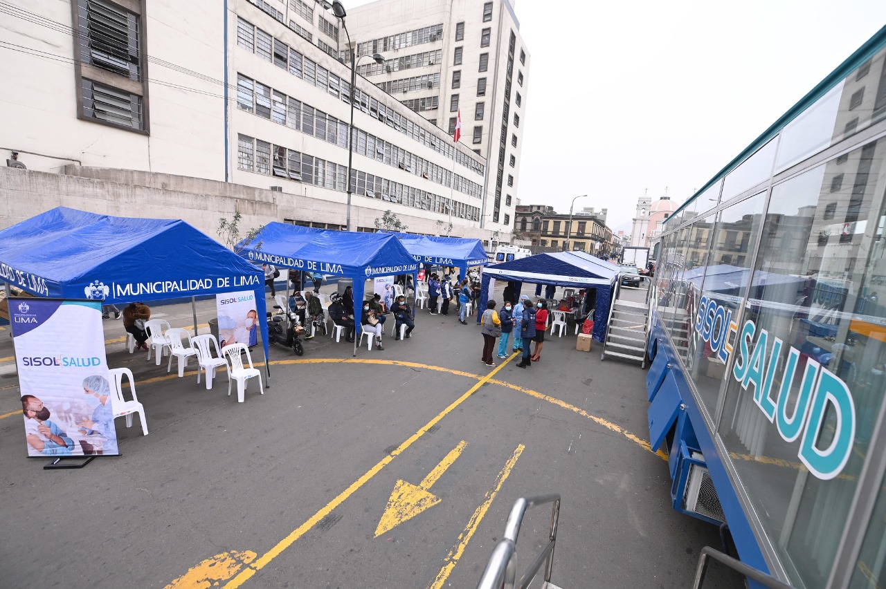 Cercado: MML y Sisol Salud ses suman al proceso de vacunación contra el COVID-19 con unidades móviles