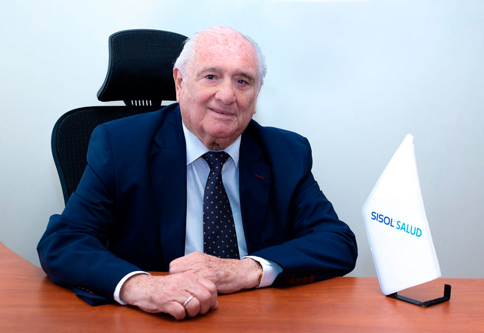 Presidente de Sisol Salud, Dr. Carlos Bazán y su legado de vida