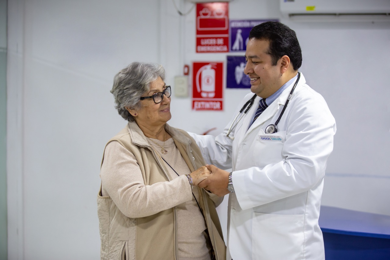 Recomendaciones para prevenir el golpe de calor en el adulto mayor