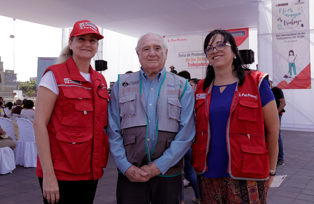 SISOL Salud brindó atención gratuita en Plaza Manco Cápac