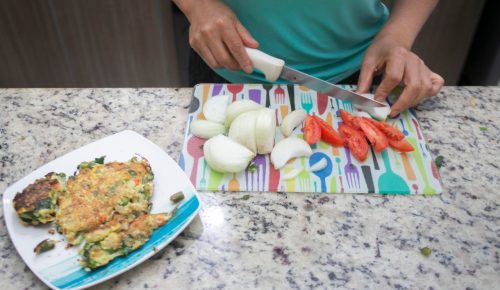 Obesidad: conoce los cuatro factores que pueden provocarla y cómo prevenirla